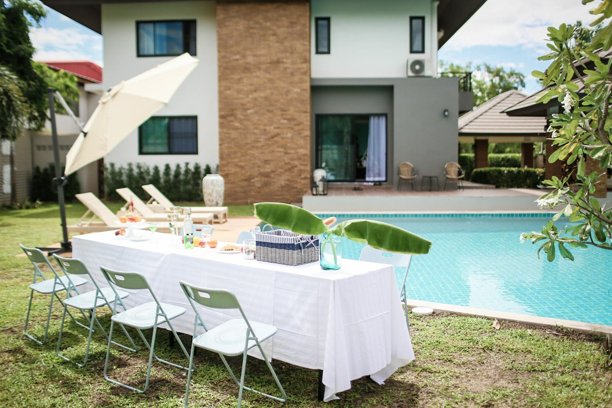 Moin 1617 Luxury Double-Pool Villa Chiang Mai Eksteriør billede